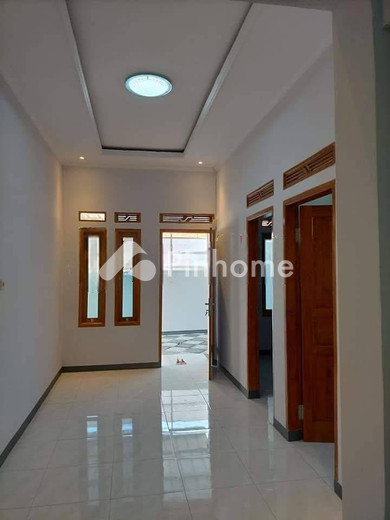 dijual rumah 1 lantai 2kt 70m2 di buahbatu  margacinta - 7