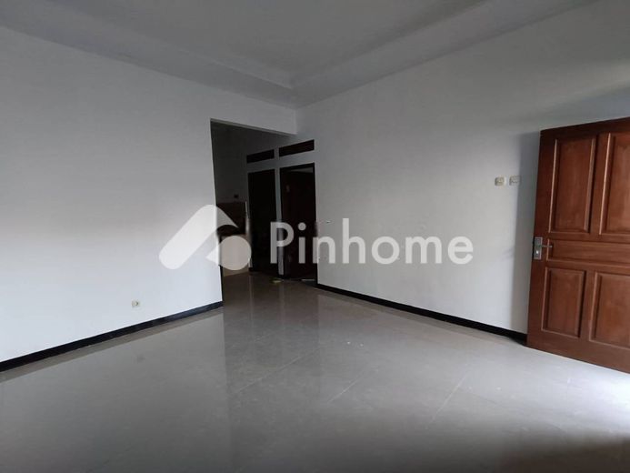 dijual rumah 1 lantai 2kt 70m2 di antapani  cicadas - 3