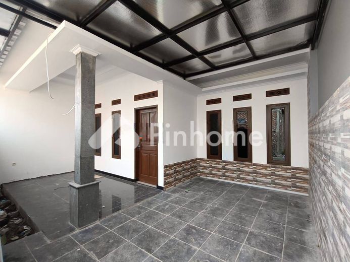 dijual rumah 1 lantai 2kt 70m2 di antapani  cicadas - 2