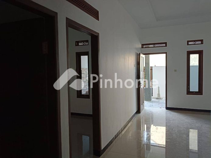dijual rumah 1 lantai 2kt 70m2 di antapani  cicadas - 7