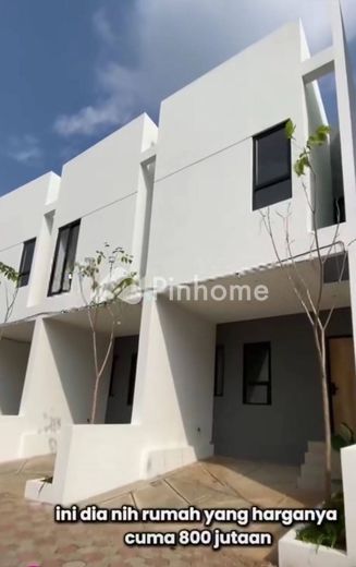 dijual rumah 2 lantai 2kt 36m2 di jl kayu manis timur - 1