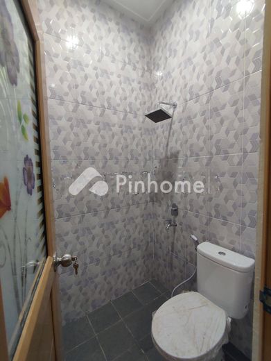 dijual rumah 2 lantai 2kt 36m2 di jl kayu manis timur - 3