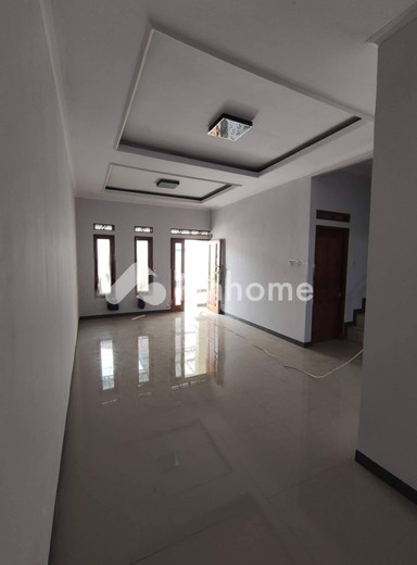 dijual rumah 1 lantai 2kt 72m2 di buahbatu  margacinta - 4