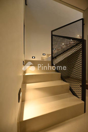 dijual rumah 2 lantai 3kt 185m2 di tangerang - 8