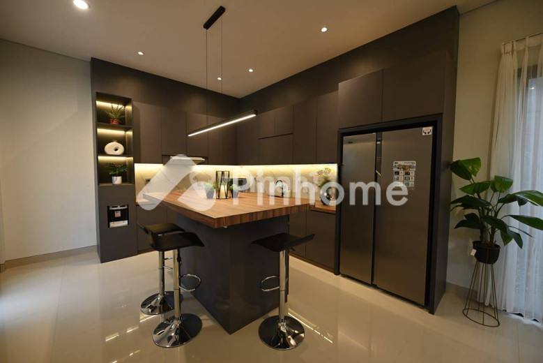 dijual rumah 2 lantai 3kt 185m2 di tangerang - 10