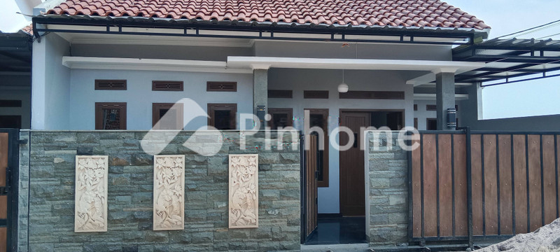 dijual rumah 1 lantai 2kt 90m2 di buahbatu  margacinta - 1