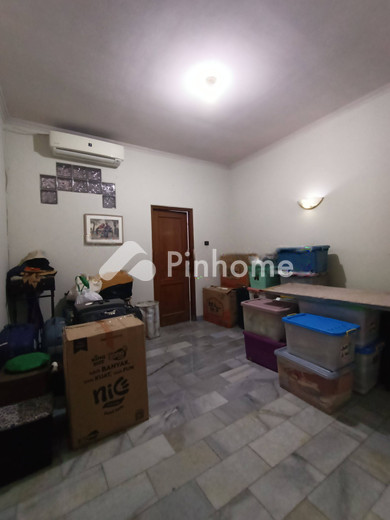 dijual rumah 2 lantai 4kt 130m2 di tebet - 6