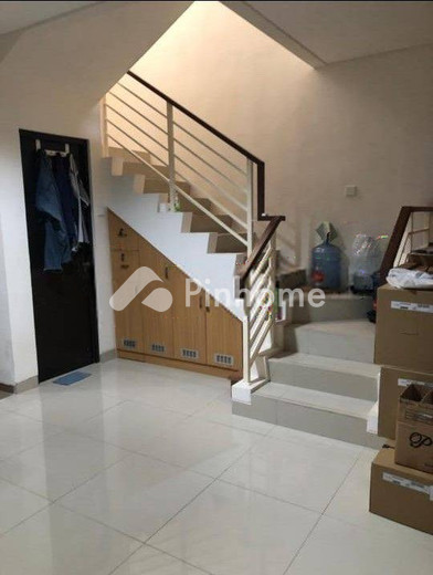 dijual rumah 2 lantai 2kt 75m2 di cakung - 4