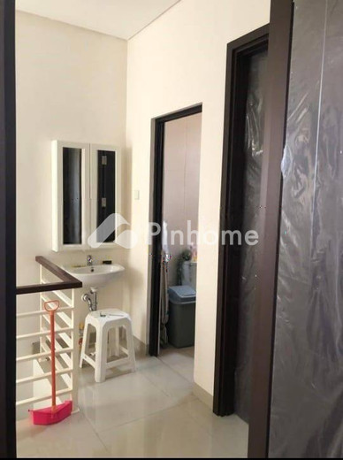 dijual rumah 2 lantai 2kt 75m2 di cakung - 8