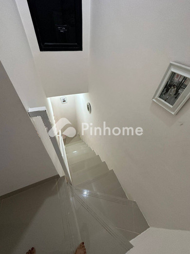dijual rumah 2 lantai 3kt 44m2 di jalan cempaka putih tengah 25 jakarta pusat - 8