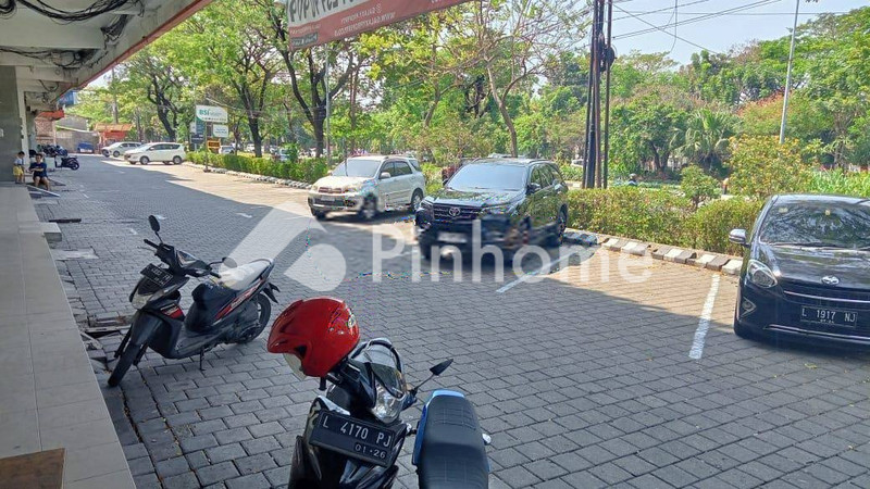 dijual ruko 1 lantai 268m2 di merr - 2