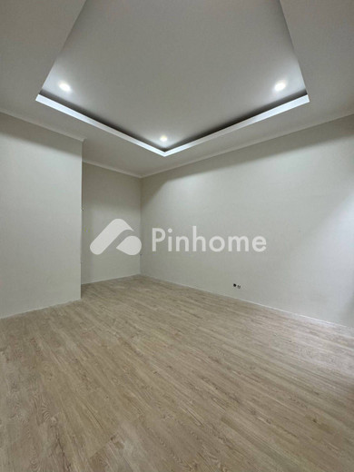 dijual rumah 1 lantai 4kt 94m2 di kenjeran - 9