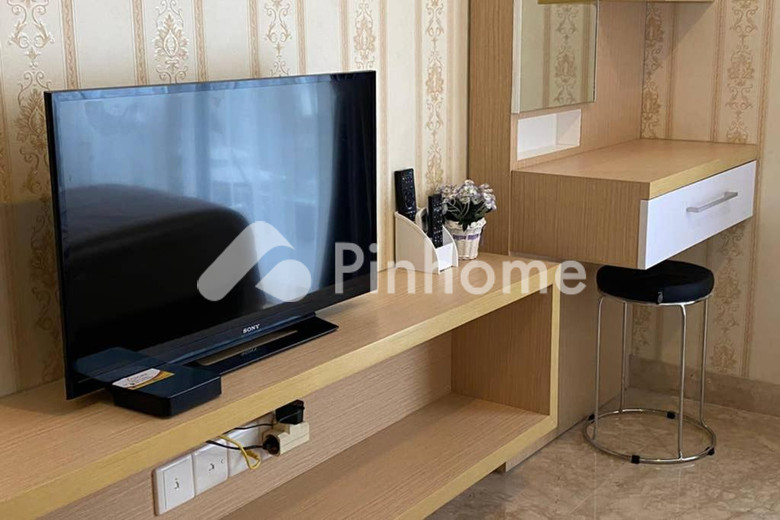 disewakan apartemen bagus di apartemen golden dragon jalan raya tajem - 3