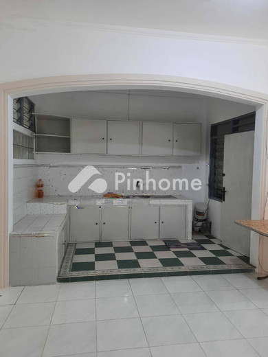 dijual rumah 1 lantai 4kt 120m2 di mulyorejo - 7