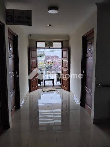 dijual tempat usaha 1100m2 di sosromenduran - 3