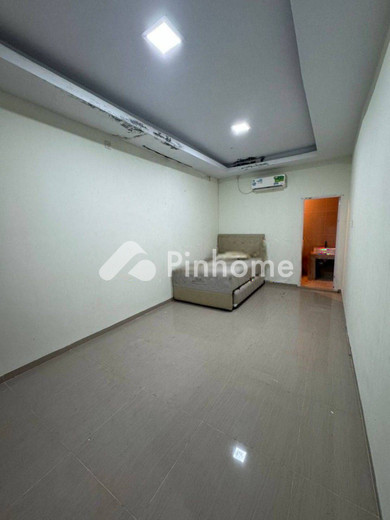 dijual rumah 2 lantai 4kt 162m2 di sukajadi - 12