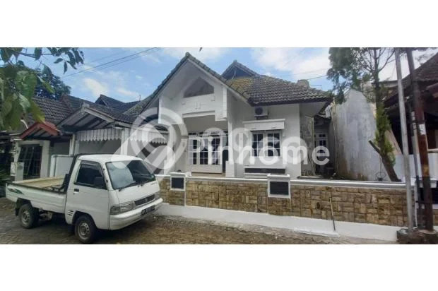 dijual rumah 5kt 221m2 di sinduadi - 1
