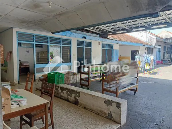 dijual rumah di jl  arjuna pare - 6