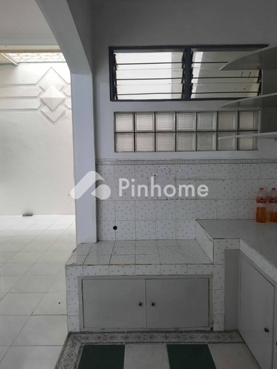 dijual rumah 1 lantai 4kt 120m2 di mulyorejo - 6