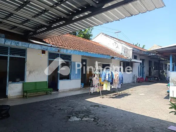 dijual rumah di jl  arjuna pare - 8
