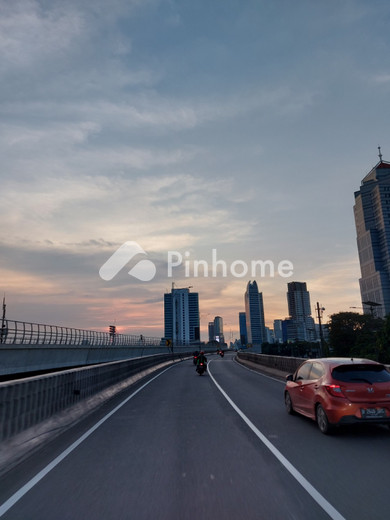 dijual rumah indah lampung di jl  lampung - 2