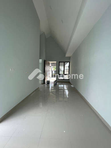 dijual rumah 1 lantai 2kt 95m2 di jalan titi kuning - 4