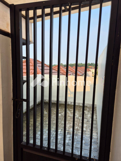 dijual rumah 2 lantai 3kt 72m2 di parung panjang - 12