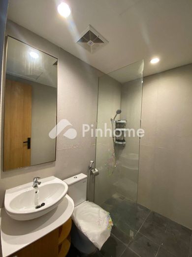 dijual rumah 2 lantai 2kt 65m2 di cisauk - 8