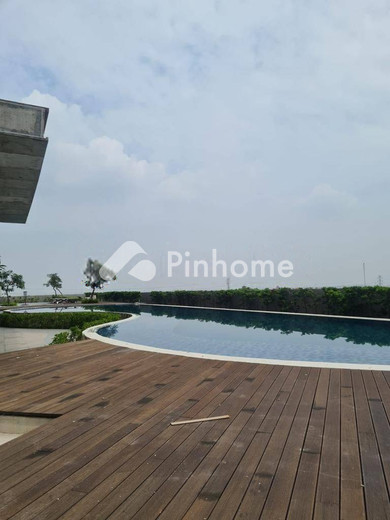 dijual apartemen 3br 84m2 di sukomanunggal - 10