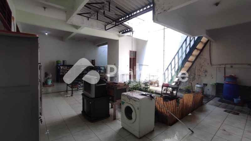 dijual rumah 1 lantai 5kt 444m2 di mulyorejo - 2