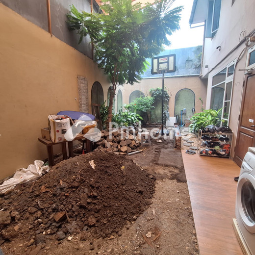 disewakan rumah sjsjs di nama jalaan - 1