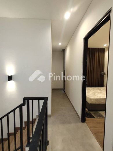 dijual rumah 2 lantai 2kt 65m2 di cisauk - 6