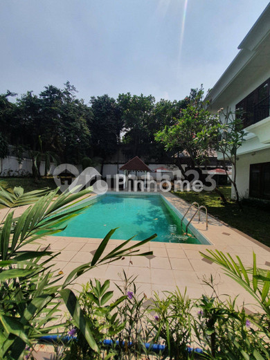 dijual rumah 2 lantai 5kt 1420m2 di kemang selatan - 6