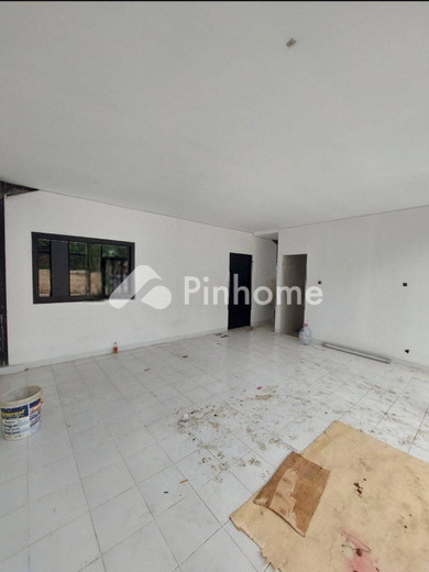dijual gudang 502m2 di gunung sindur - 6
