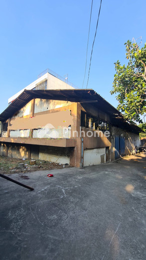 dijual gudang 1500m2 di tambora - 1