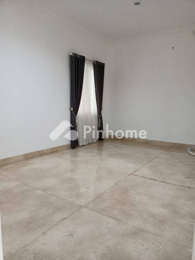 dijual rumah 2 lantai 4kt 307m2 di tebet - 9