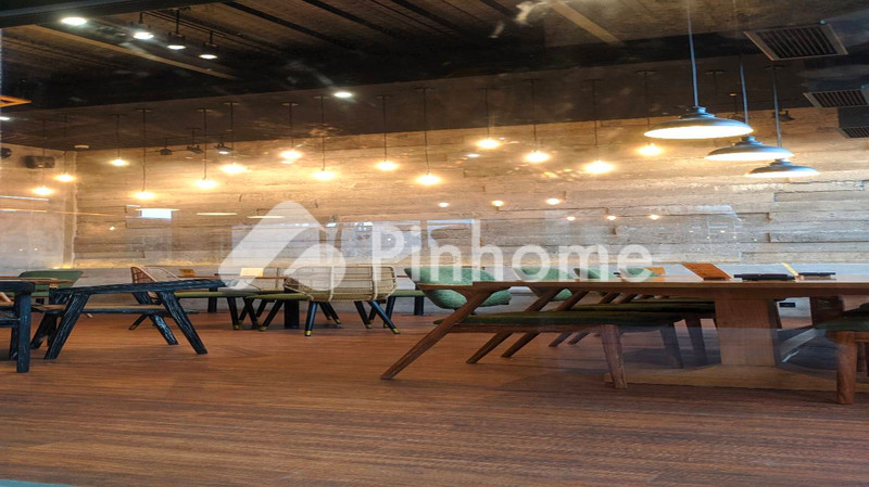 dijual apartemen 450m2 di apart 24 feb 2020