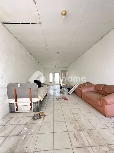 dijual rumah 3 lantai 2kt 64m2 di kompleks karya mas jalan gereja sekip - 6