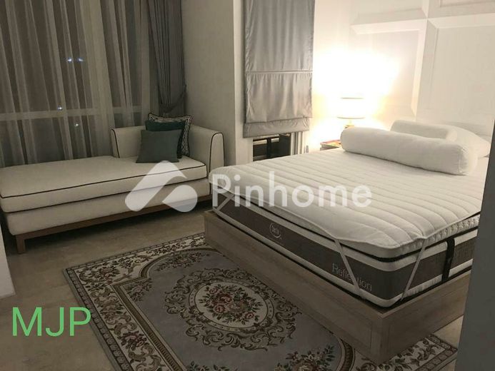 dijual apartemen 2br 60m2 di menteng park ii   ve - 2