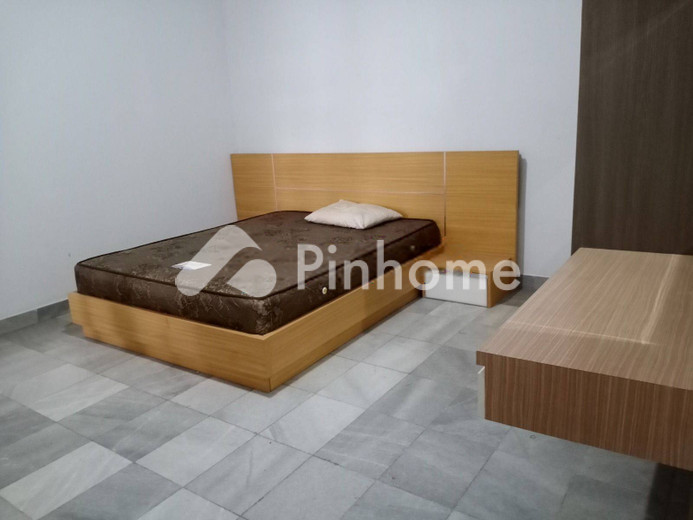 dijual rumah 1 lantai 5kt 154m2 di pondokgede  pondok gede - 10