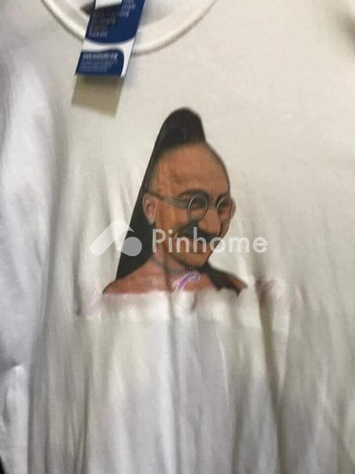 dijual rumah untuk keluarga kecil di jl  wedi - 3