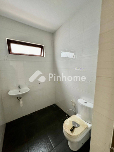 dijual rumah 1 lantai 3kt 128m2 di perumahan grand orchid - 10