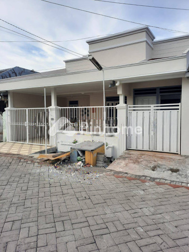 dijual rumah 1 lantai 4kt 120m2 di mulyorejo - 1