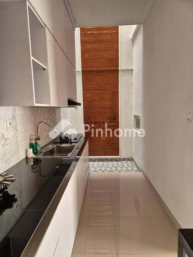 dijual rumah 2 lantai 3kt 72m2 di parung panjang - 5