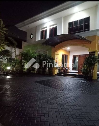 dijual rumah 1 lantai 23kt 1200m2 di gubeng