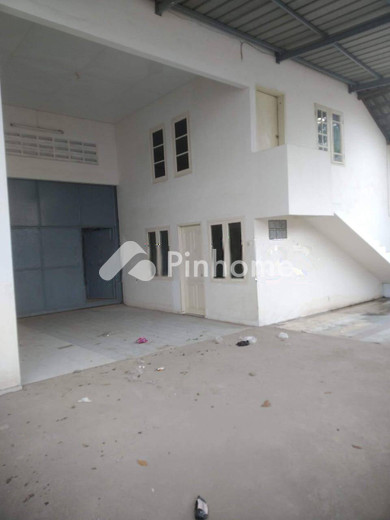 dijual gudang 475m2 di benda - 7