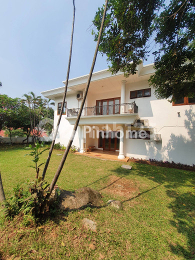 dijual rumah 2 lantai 5kt 1420m2 di kemang selatan - 5