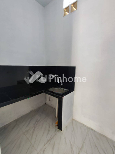 dijual rumah 1 lantai 2kt 50m2 di jl  raya citayam tugu macan - 7