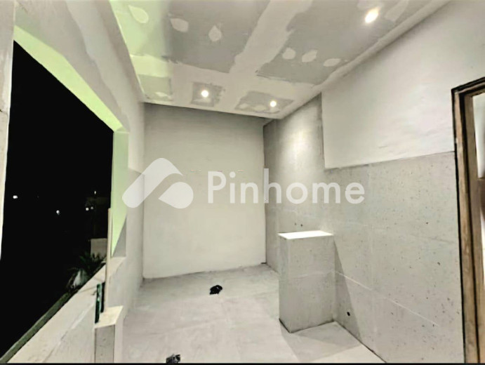 dijual rumah 2 lantai 3kt 165m2 di cepaka - 5
