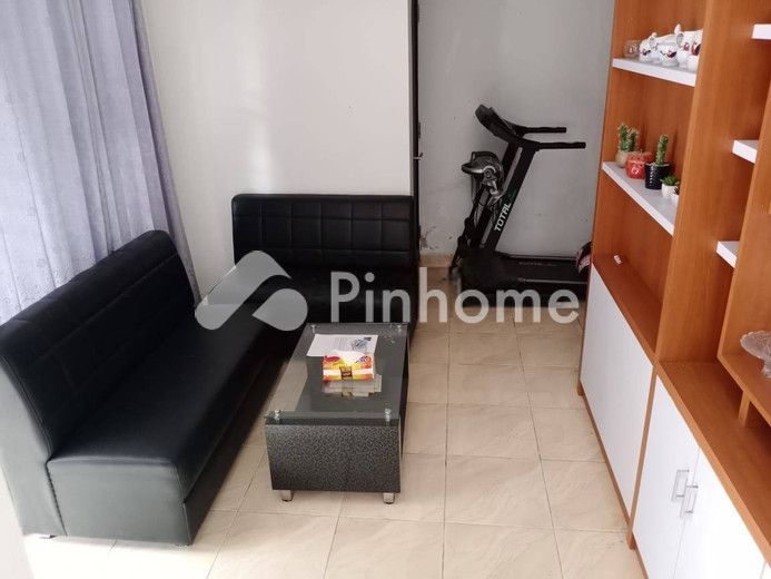 dijual rumah 2 lantai 4kt 128m2 di ngentak - 2